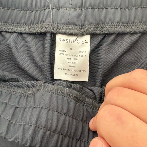 Resurge small gray women’s scrub set - Picture 5 of 7